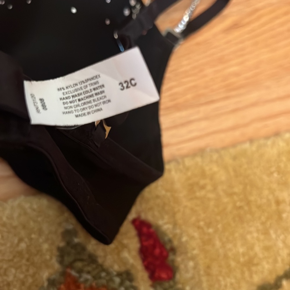 Rhinestone strap bra. Like new - Picture 5 of 5